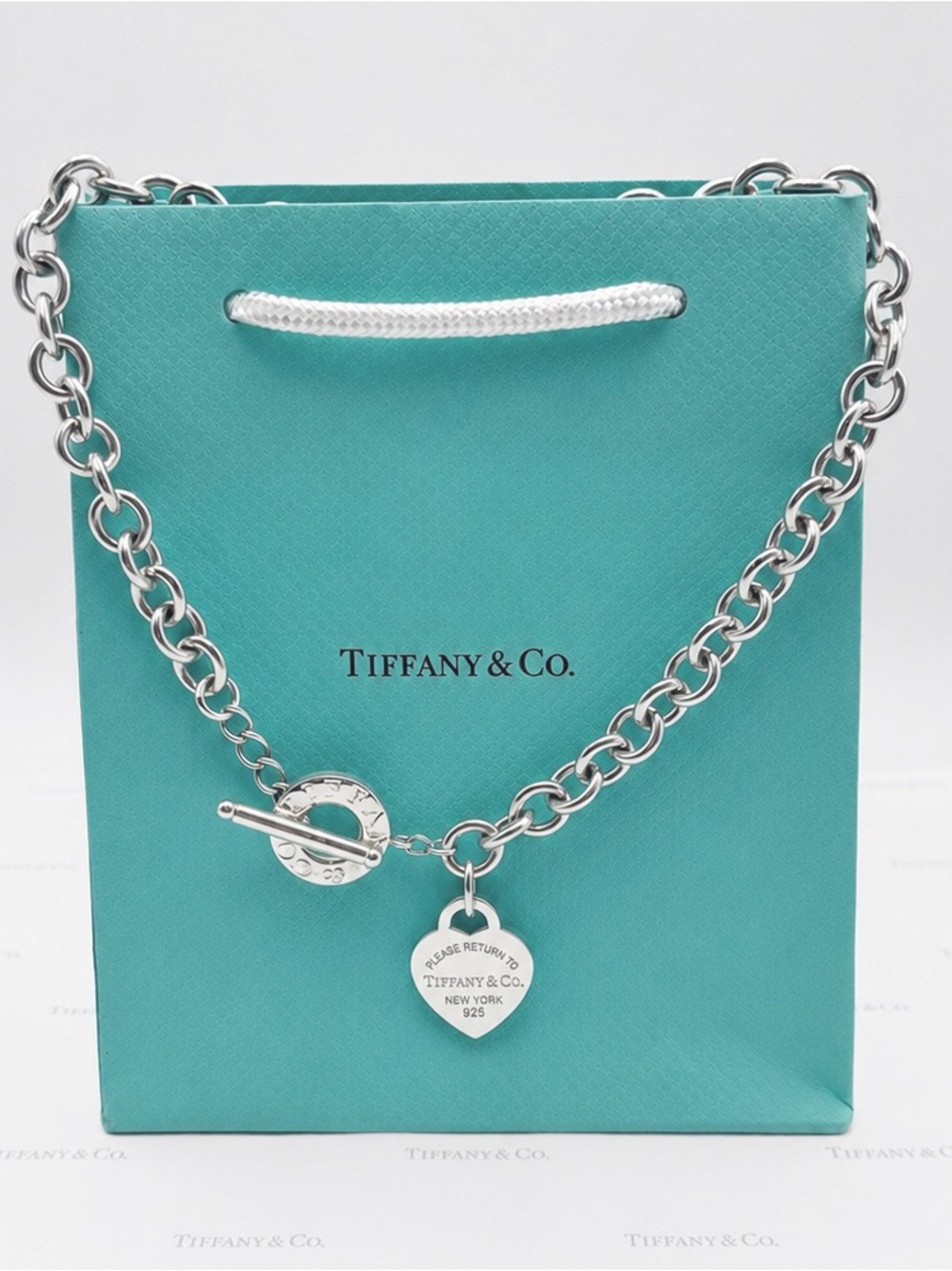 Tiffany & Co. Return to Tiffany Heart Tag Toggle Necklace Sterling Silver Gift